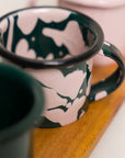 Set mezcalero verde y rosa con base de madera