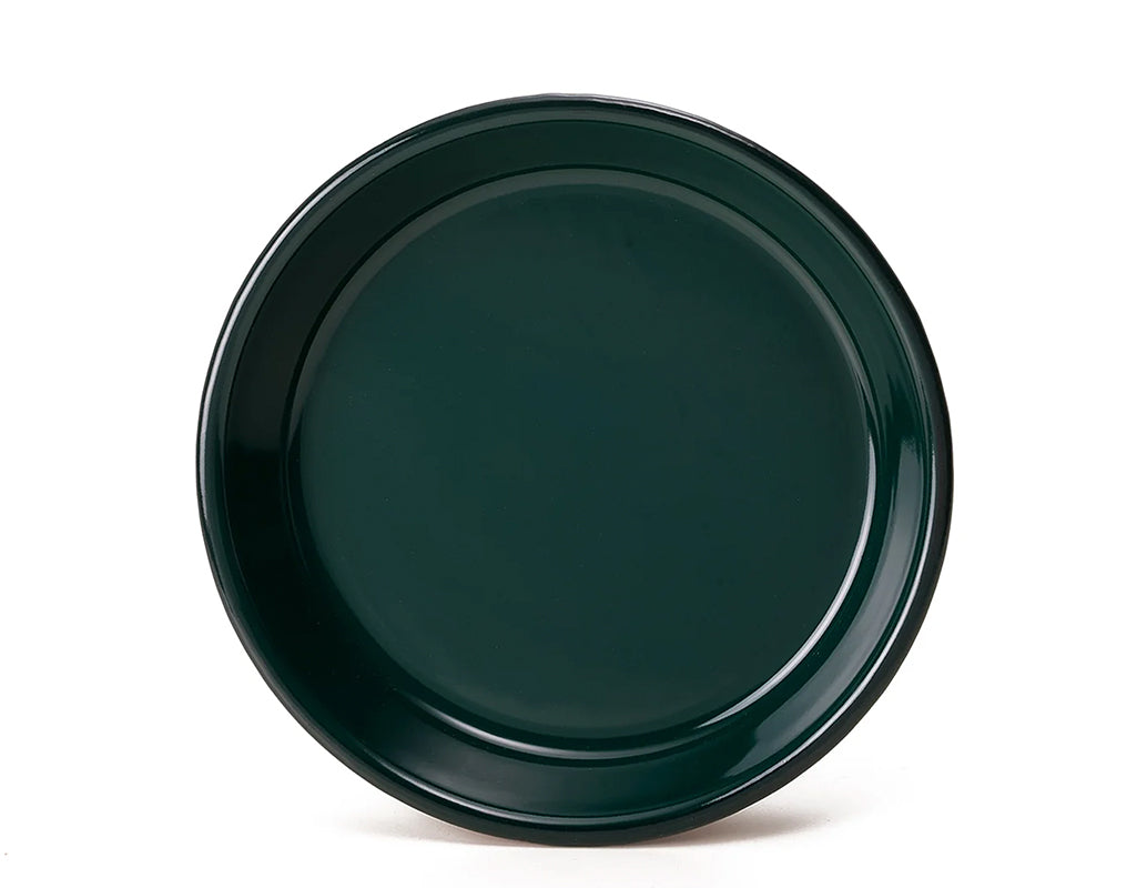Plato hondo de peltre verde sin bordes