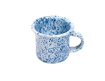 Taza para expreso de peltre blanco salpicado azul