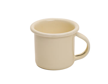 Taza para expreso crema de peltre sin bordes