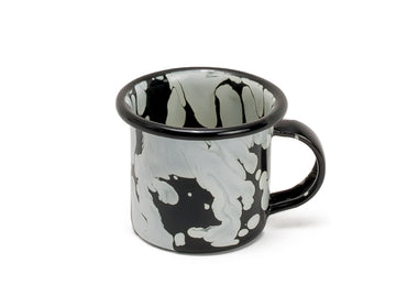 Taza para expreso de peltre negro con manchas blancas y borde negro