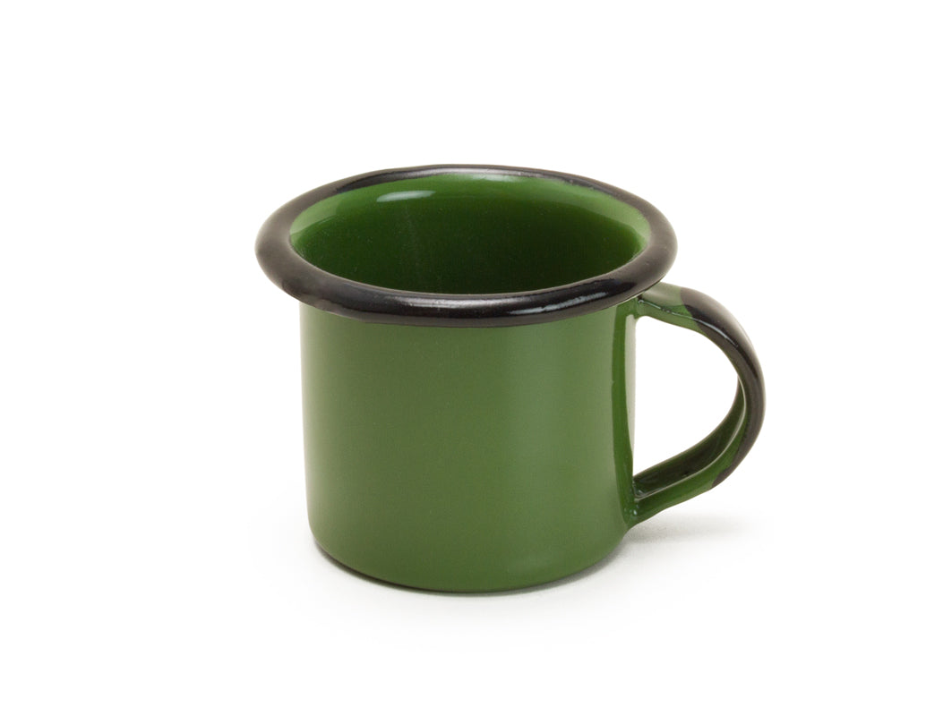 Taza para expreso de peltre nopal con borde negro
